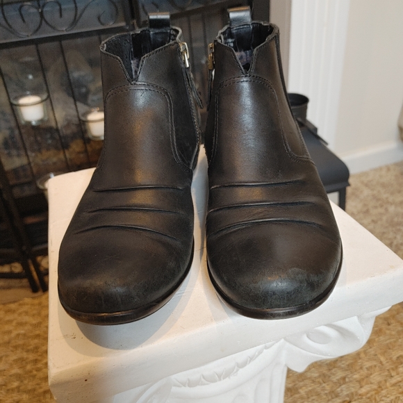 Aetrex Kailey Bootie, Black 7 - Picture 3 of 11